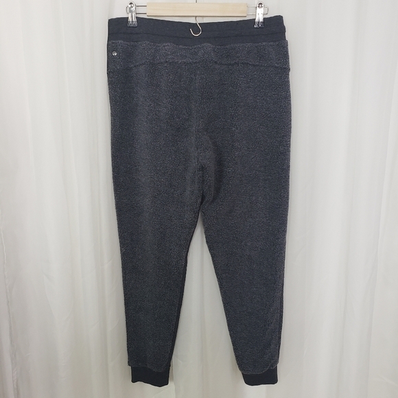 Zella gray fleece faux fur sherpa high waist sweatpants size medium - Picture 4 of 9